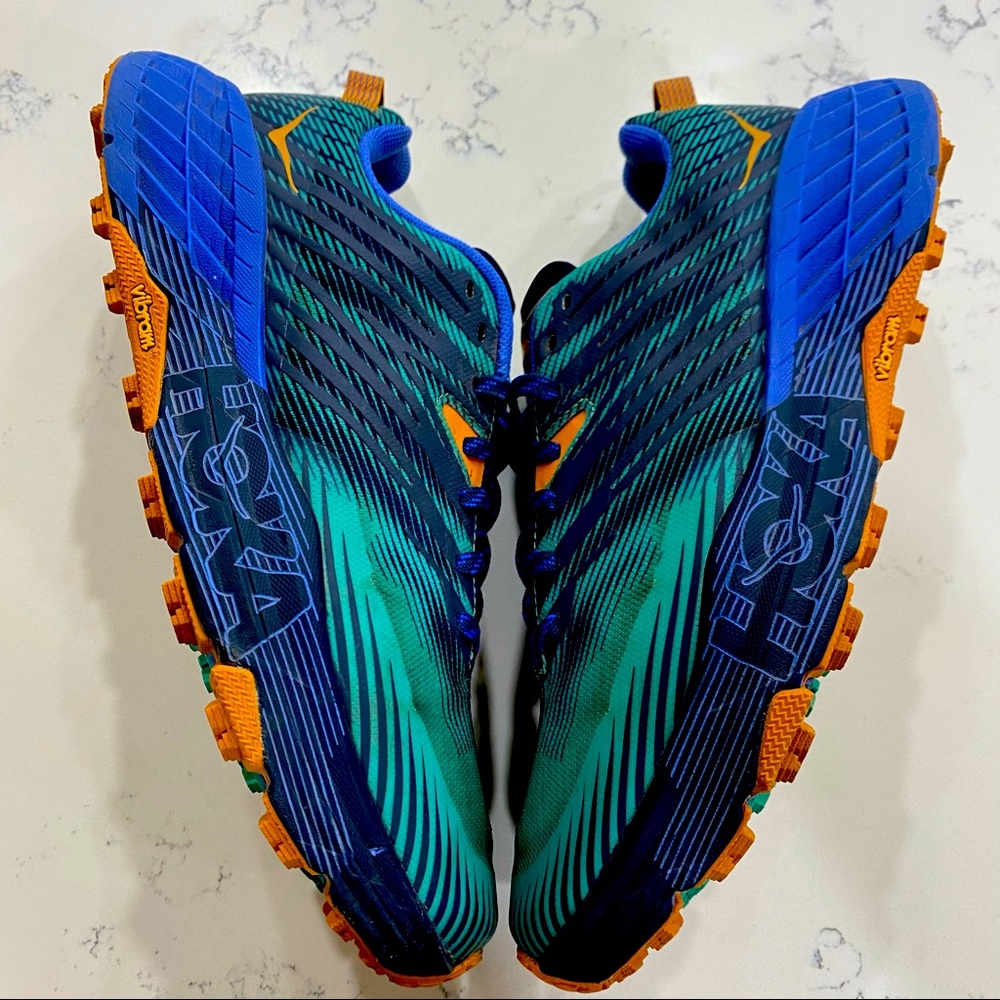 HOKA Men's Speedgoat 4 Trail Running Shoes 9.5